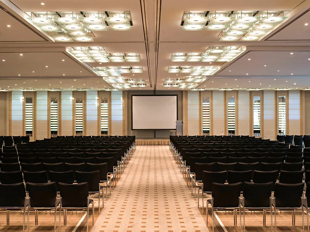 *****  Pullman Berlin Schweizerhof Hotel Germany