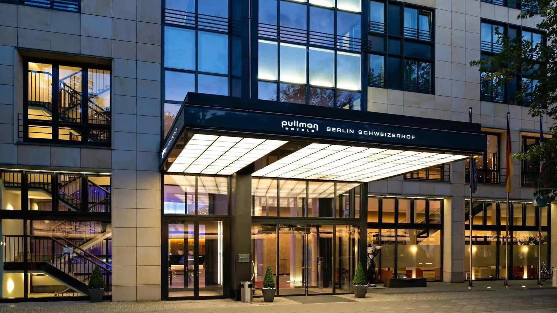Pullman Berlin Schweizerhof Hotel 5*,