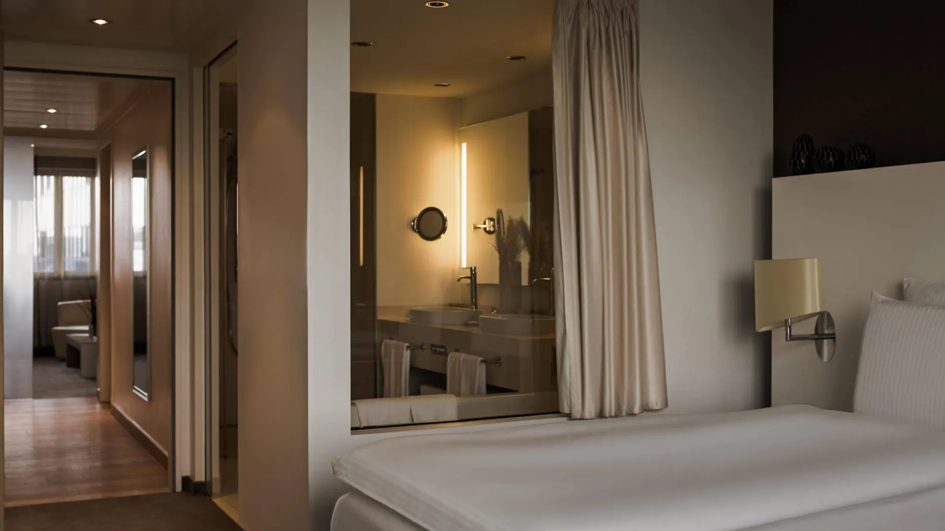 Pullman Berlin Schweizerhof Ξενοδοχείο