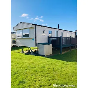 Thornwick Bay - Dunlin Dell - 8 Berth Willberby Static Caravan Flamborough