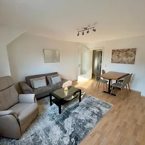 Gross, Aber Gemuetlich - Citynah Apartment