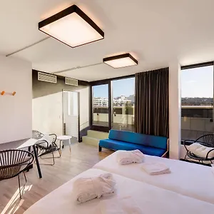 https://generator-hostel.fr-paris.fr