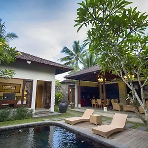 **** Resort Raya Indonésia