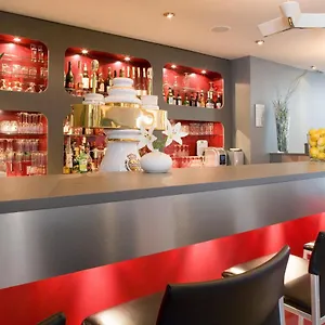 4* Отель Mercure Airport Tegel